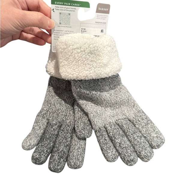 Isotoner Gray Knit Gloves with Sherpa Cuff - Picture 2 of 2